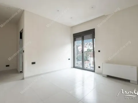 Prodaja, trosoban stan, 236m², Tivat, Crna Gora - image 9