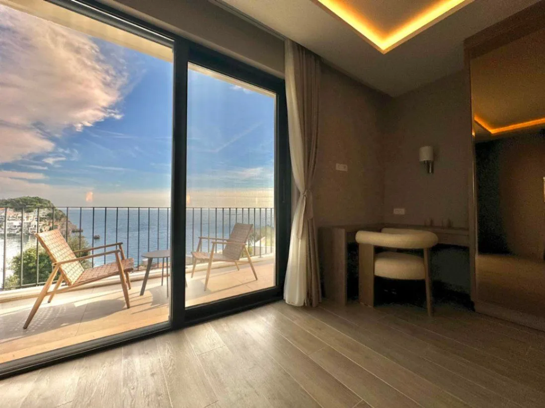 Izdavanje, kuća, 350m², Pržno, Budva