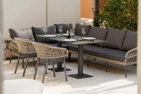 Sale, one bedroom apartment, 56m², Rafailovići, Budva - image 8