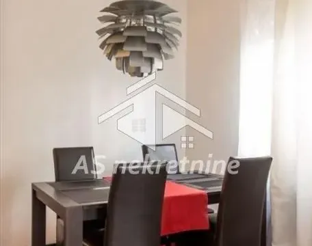 Izdavanje, četvorosoban stan, 87m², Stari Grad, Beograd - image 4