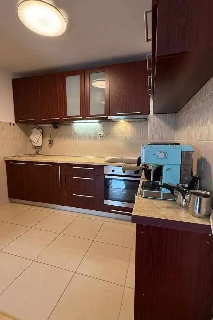 Rent, one bedroom apartment, 58m², Centar, Budva