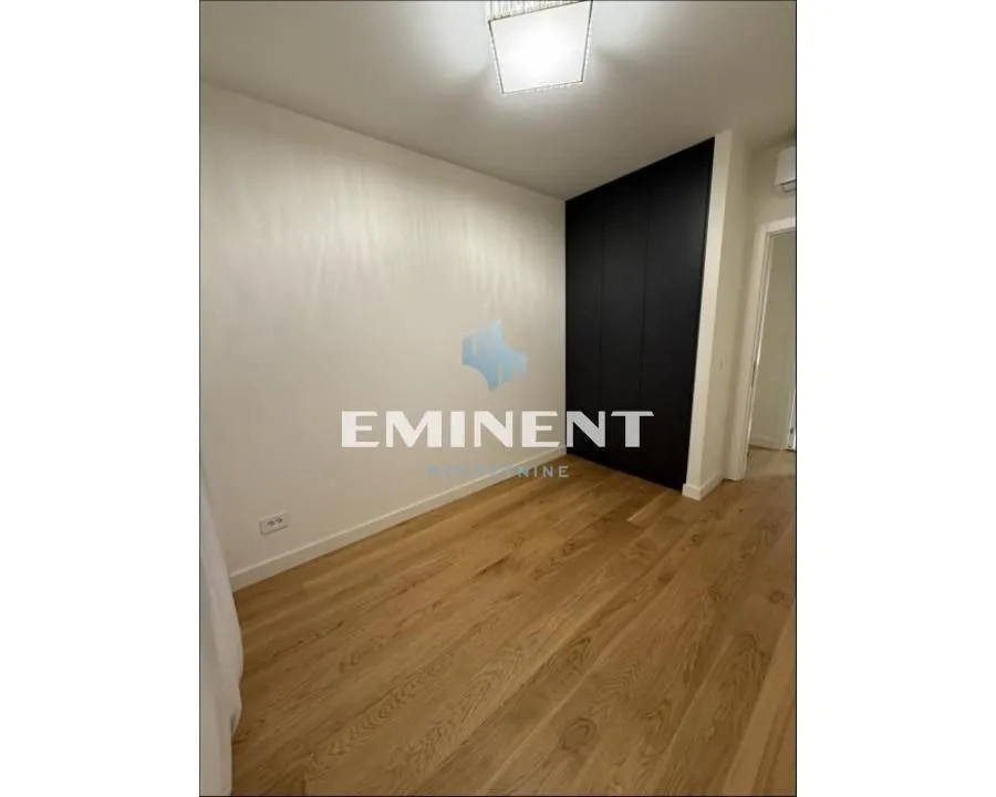 Rent, three bedroom apartment, 76m², Savski Venac, Beograd