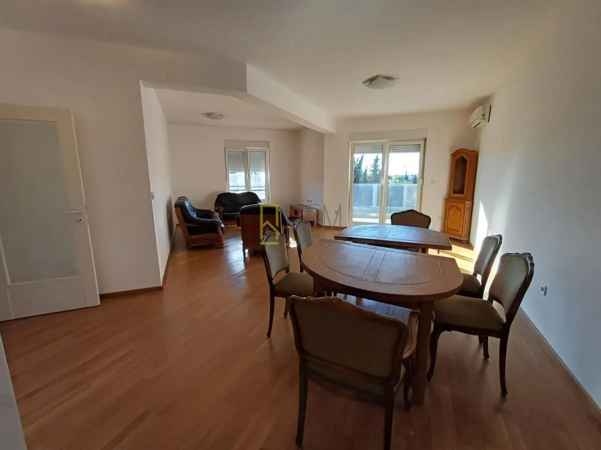 Prodaja, trosoban stan, 88m², Zabjelo, Podgorica