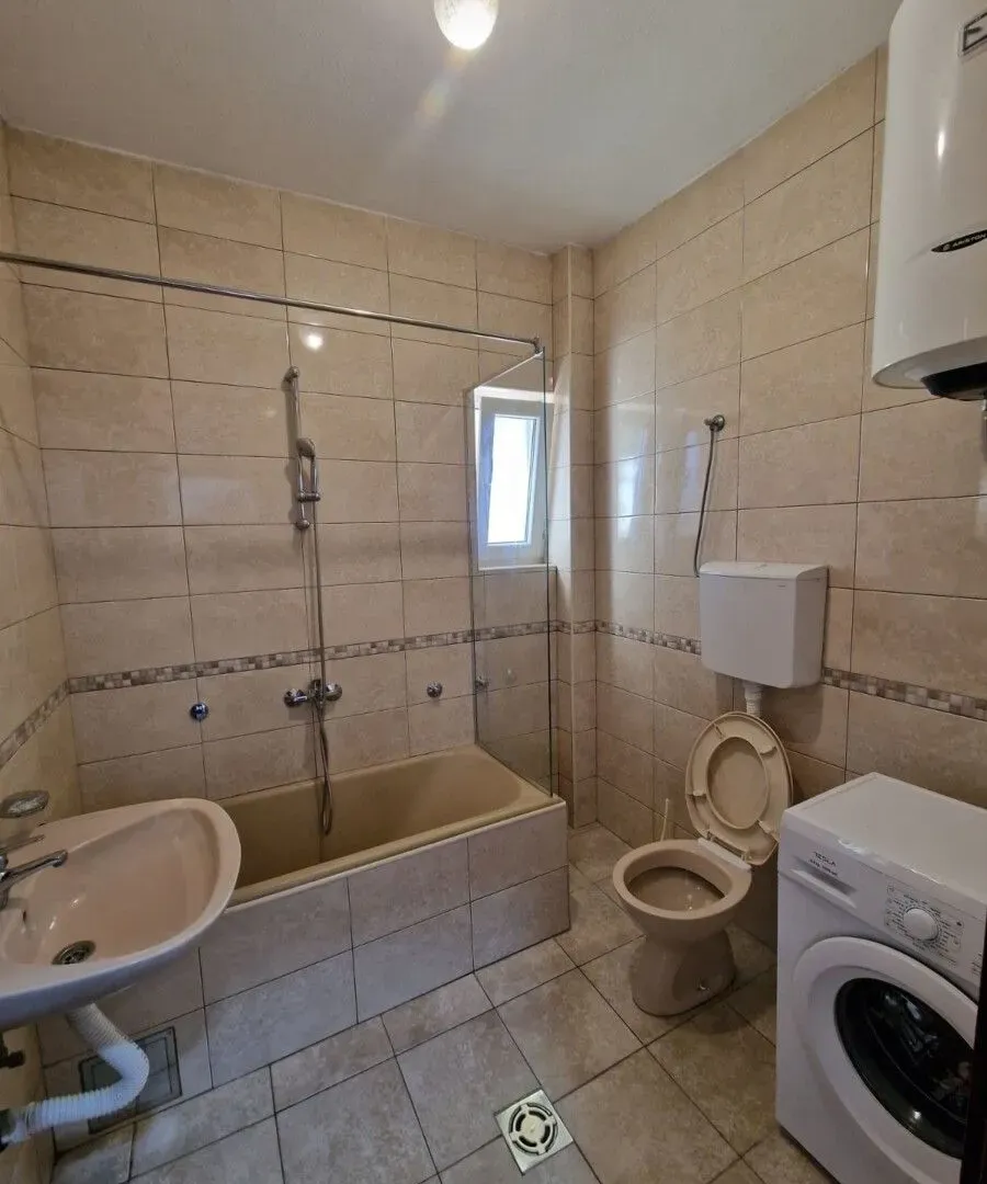 Rent, two bedroom apartment, 75m², Zlatica, Podgorica