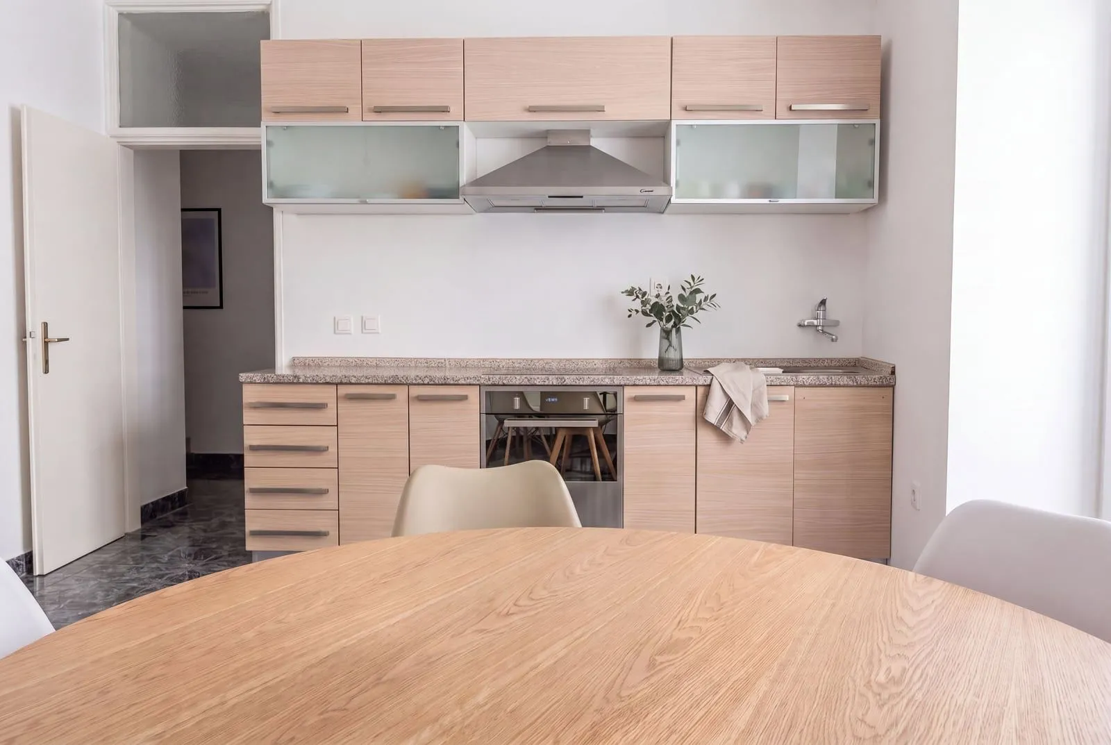 Prodaja, trosoban stan, 68m², Budva, Crna Gora