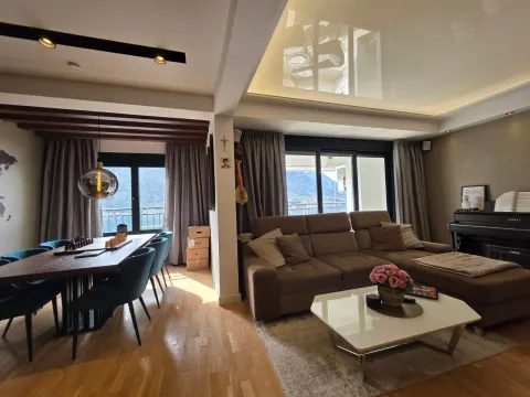 Prodaja, dvosoban stan, 85m², Dobrota, Kotor - image 4