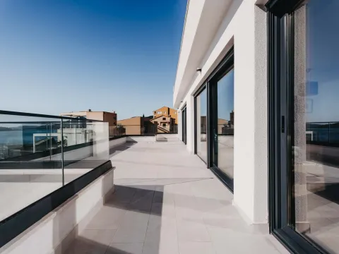 Izdavanje, ugostiteljski objekat, 1600m², Budva, Crna Gora - image 15