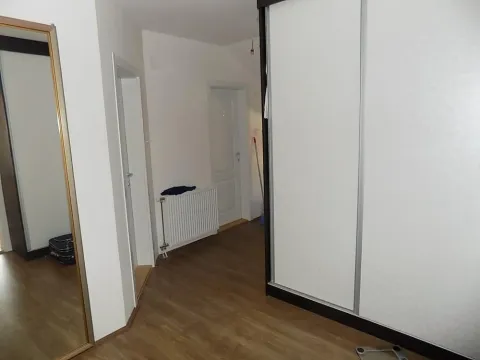 Prodaja, kuća, 260m², Centar, Jagodina - image 2