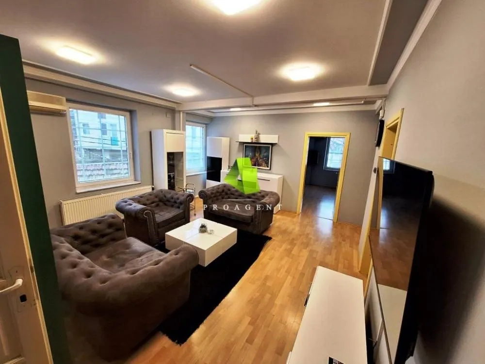 Rent, office space, 620m², Medijana, Niš