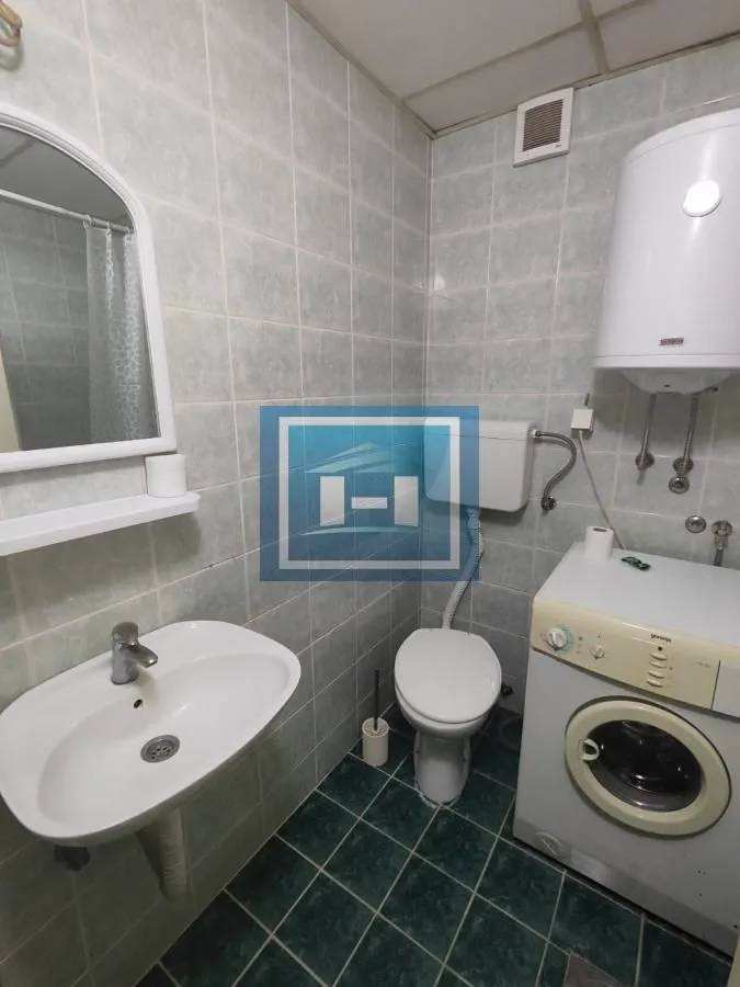 Izdavanje, garsonjera, 30m², Centar, Jagodina
