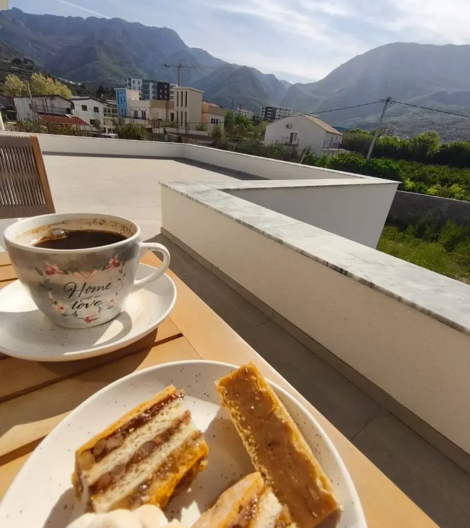 Sale, two bedroom apartment, 74m², Ulcinj, Crna Gora