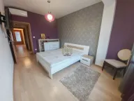 Izdavanje, dvosoban stan, 90m², Centar, Podgorica - image 4