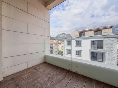Prodaja, dvosoban stan, 77m², Centar, Budva - image 16