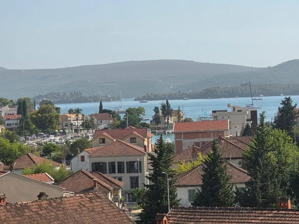 Prodaja, kuća, 160m², Tripovići, Tivat