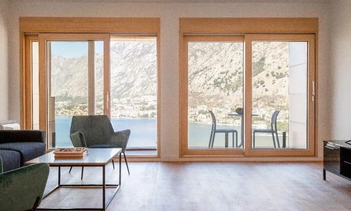 Sale, two bedroom apartment, 136m², Kotor, Crna Gora