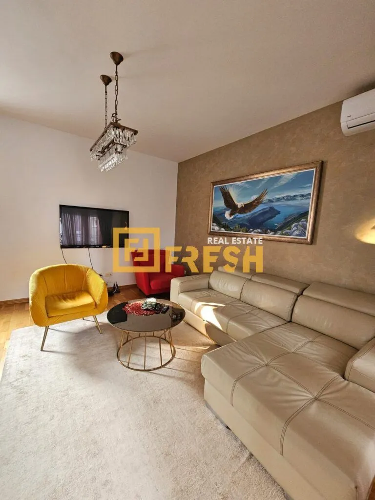 Prodaja, dvosoban stan, 65m², Budva, Crna Gora