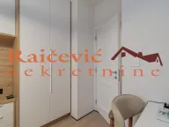 Prodaja, trosoban stan, 78m², Senjak, Beograd - image 13