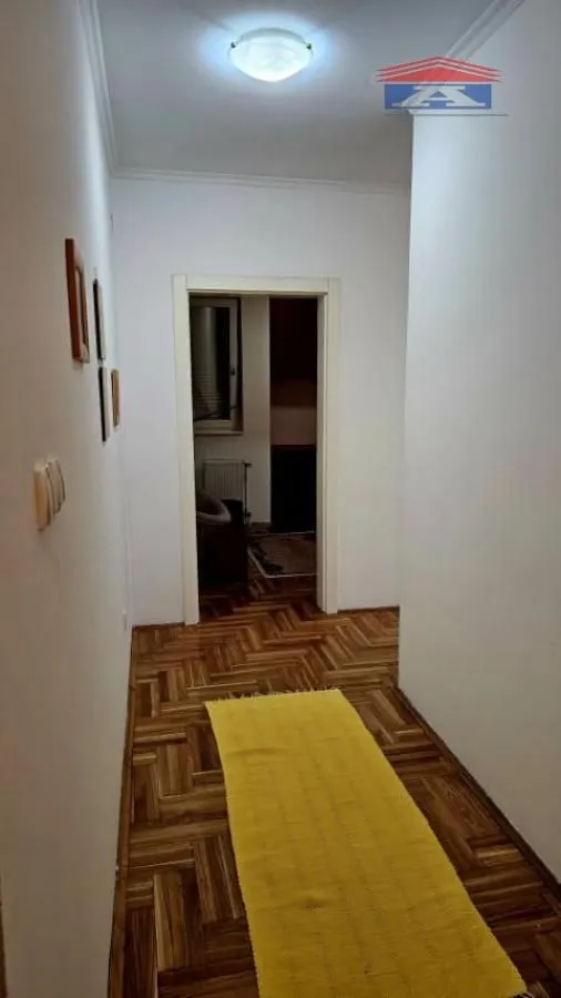 Izdavanje, trosoban stan, 65m², Nova Detelinara, Novi Sad Sve Podlokacije