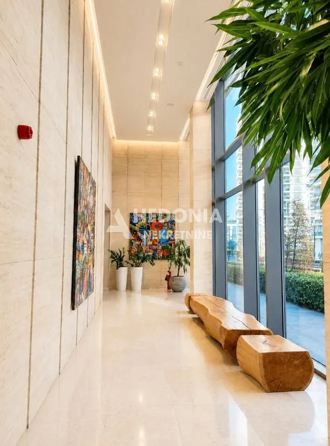 Prodaja, trosoban stan, 89m², Savski Venac, Beograd