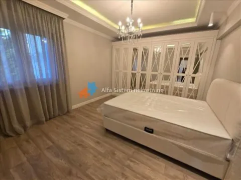 Izdavanje, stan, 215m², Savski Venac, Beograd - image 12