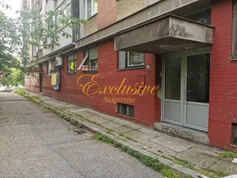 Rent, one bedroom apartment, 28m², Šumice, Beograd - image 13