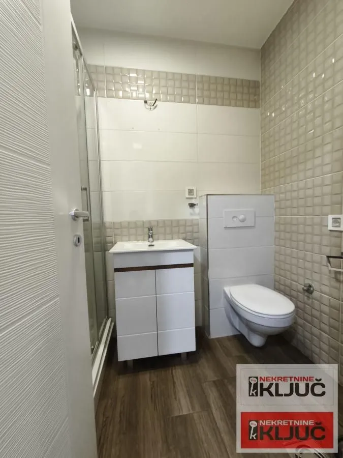Prodaja, dvosoban stan, 40m², Detelinara, Novi Sad Sve Podlokacije
