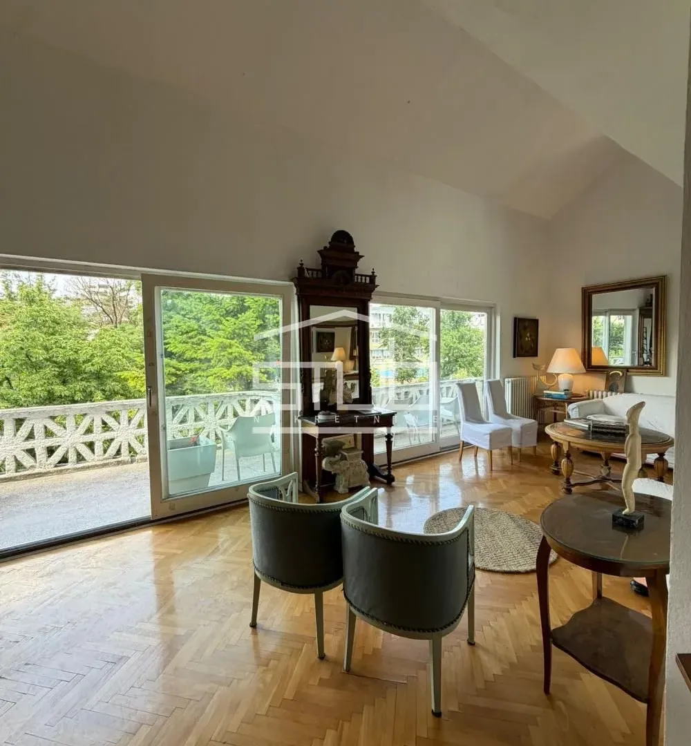 Rent, four bedroom apartment, 150m², Neimar, Vračar Sve Podlokacije