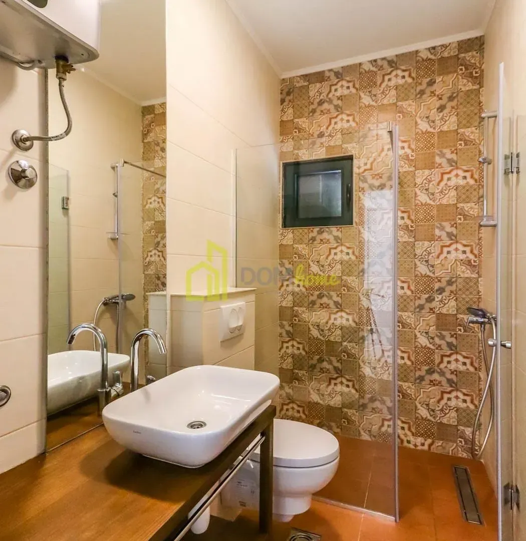 Prodaja, petosoban stan, 269m², Bar, Crna Gora