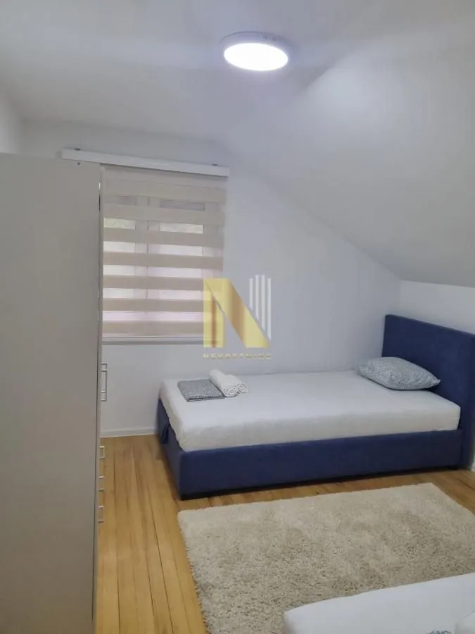 Prodaja, kuća, 150m², Rakovac, Novi Sad Sve Podlokacije