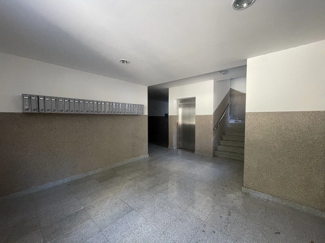 Prodaja, stan, 68m², Bečići, Budva
