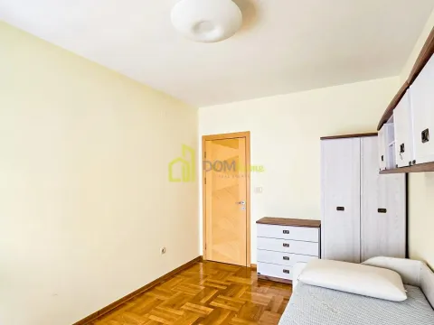 Izdavanje, trosoban stan, 95m², Momišići, Podgorica - image 10