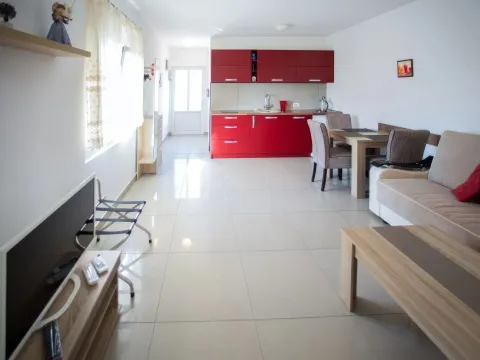 Sale, house, 300m², Krimovica, Kotor - image 10