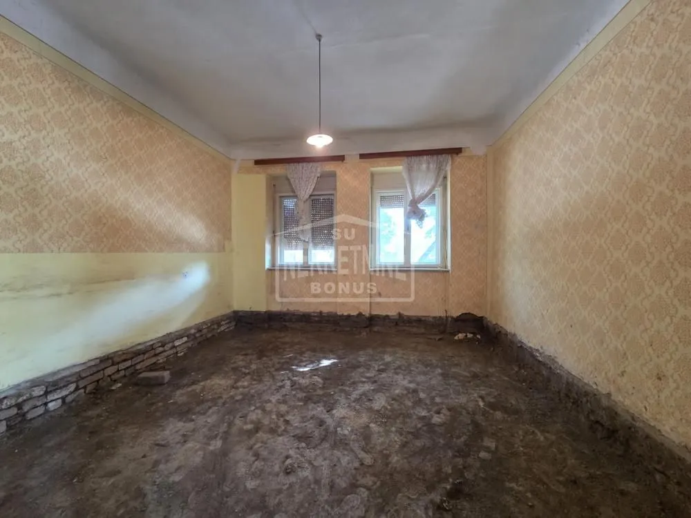 Prodaja, kuća, 200m², Bajmok, Subotica