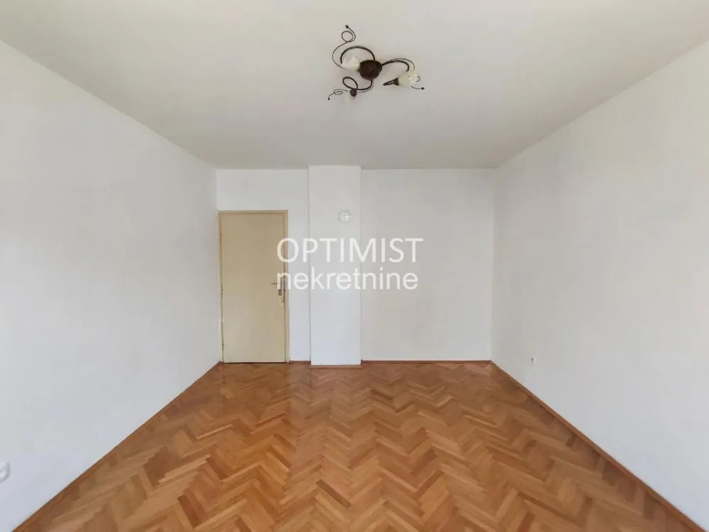 Prodaja, dvosoban stan, 56m², Žarkovo, Beograd