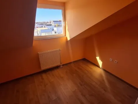 Prodaja, jednosoban stan, 32m², Klisa, Novi Sad Sve Podlokacije - image 5