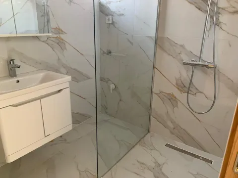 Prodaja, jednosoban stan, 49m², Tivat, Crna Gora - image 7