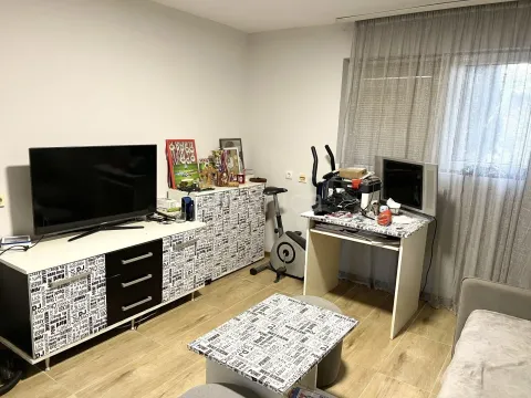 Sale, two bedroom apartment, 77m², Arandjelovac, Srbija - image 11