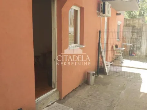 Prodaja, stan, 20m², Kneževac, Beograd - image 10