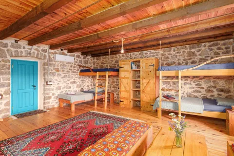 Prodaja, kuća, 322m², Pobrđe, Kotor - image 17