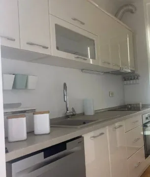 Sale, two bedroom apartment, 65m², Dubovica, Budva - image 5