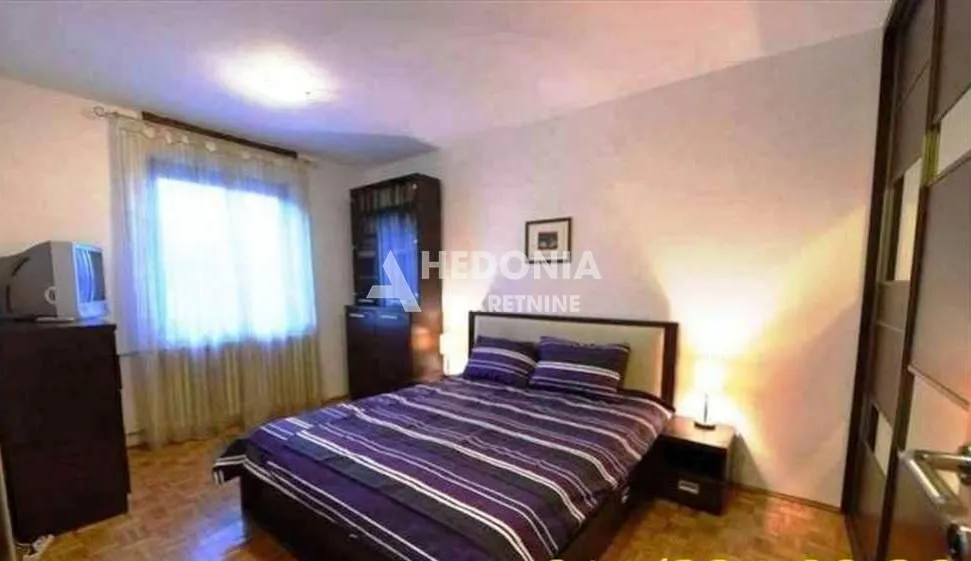 Rent, two bedroom apartment, 65m², Stari Grad, Beograd