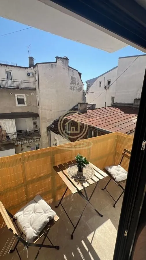 Rent, two bedroom apartment, 41m², Slavija, Vračar Sve Podlokacije