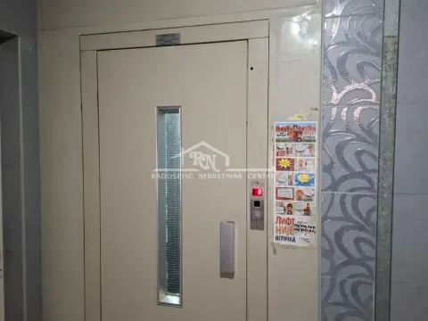 Prodaja, dvosoban stan, 53m², Karaburma, Palilula Sve Podlokacije - image 16