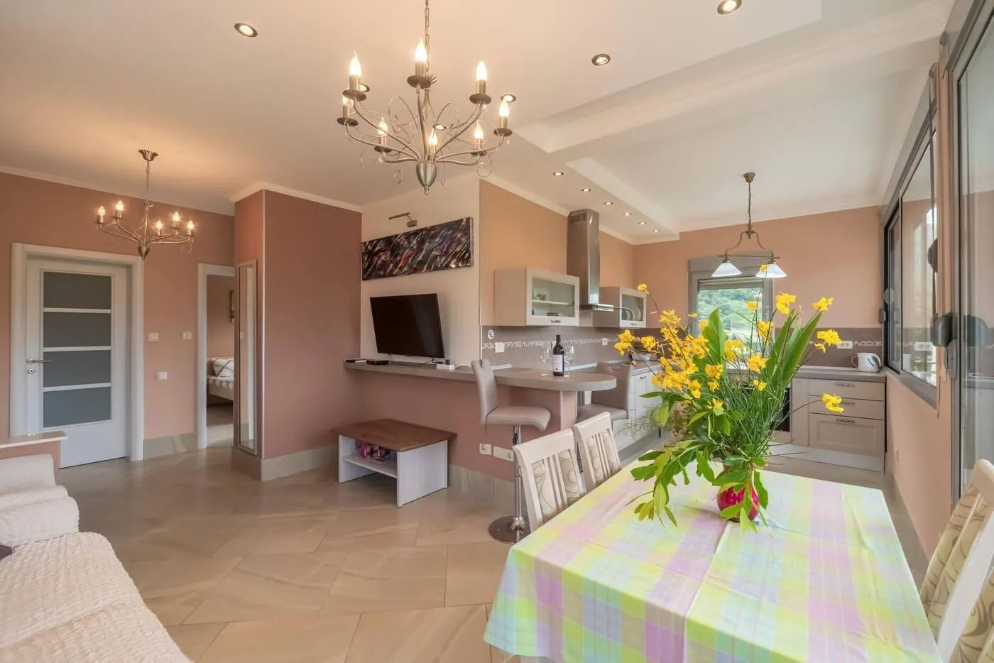 Prodaja, kuća, 247m², Buljarica, Budva
