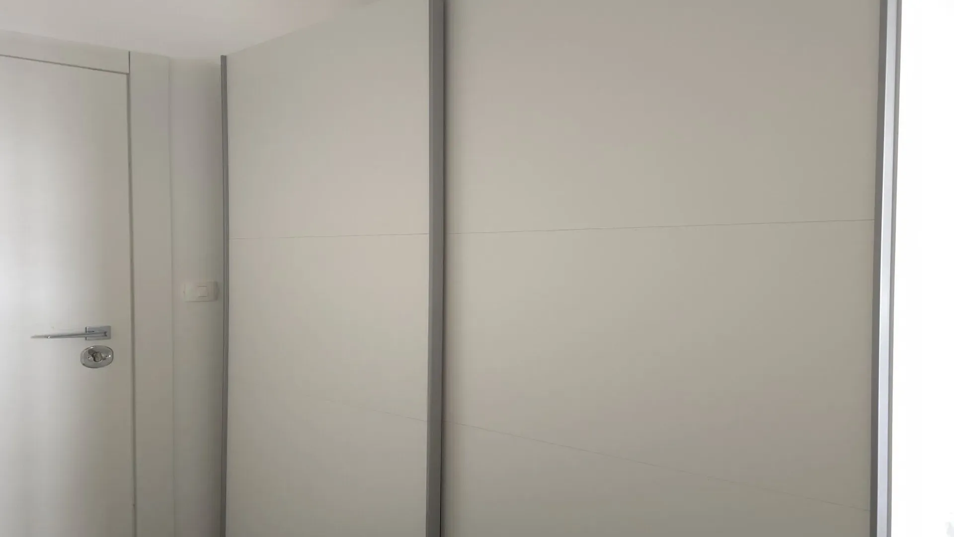 Rent, one bedroom apartment, 46m², Bečići, Budva