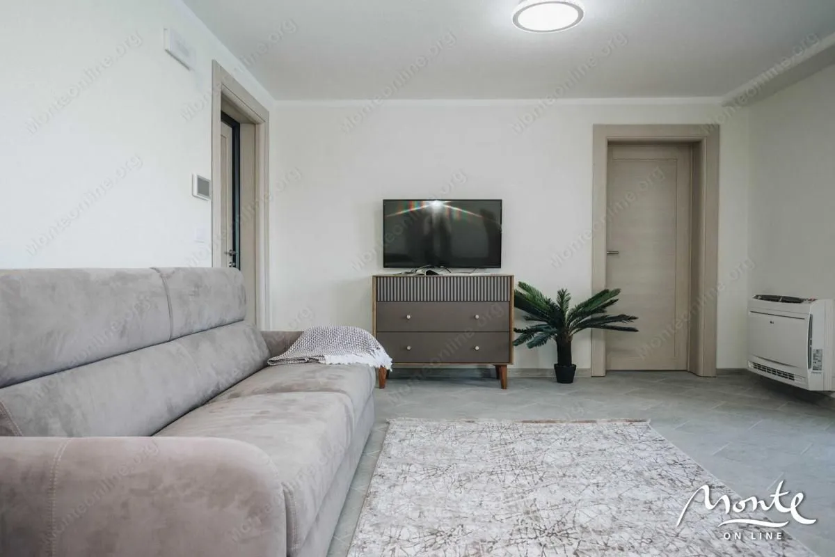 Prodaja, kuća, 314m², Tivat, Crna Gora