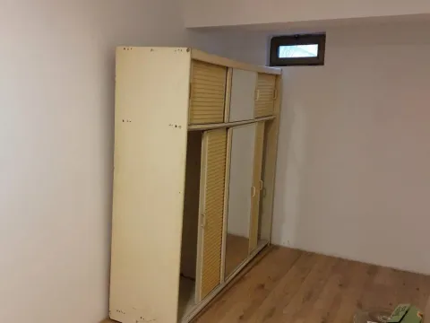 Izdavanje, dvosoban stan, 65m², Zemun Centar, Zemun Sve Podlokacije - image 5