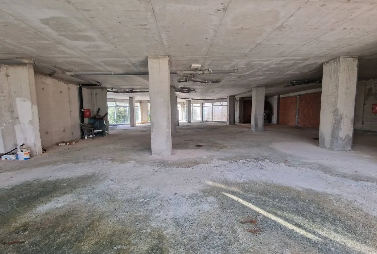 Rent, office space, 406m², Petrovac, Budva