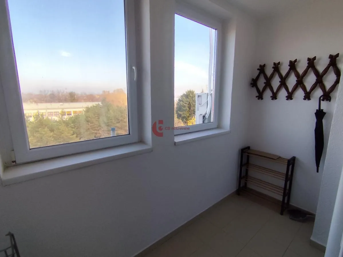 Izdavanje, trosoban stan, 90m², Centar, Subotica