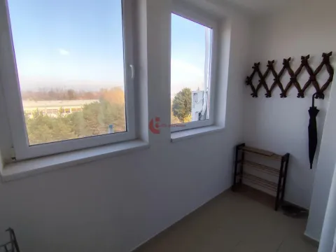 Izdavanje, trosoban stan, 90m², Centar, Subotica - image 13